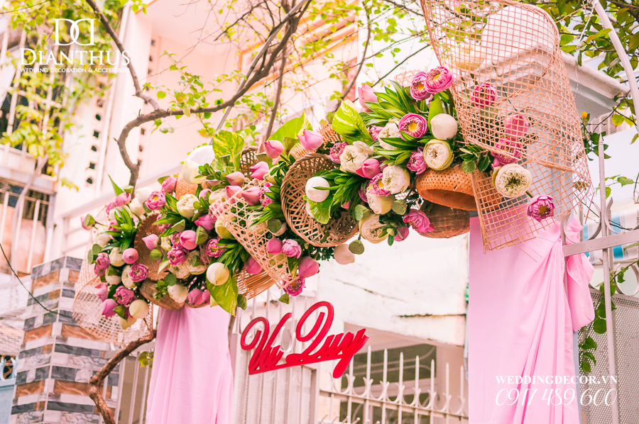 Danh sách các mẫu Cổng Hoa đẹp dành cho Lễ Cưới | Dianthus Wedding